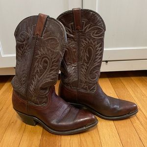 Cowboy boots mens size 8
